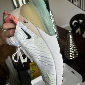 Nike air max 270 brand new in box